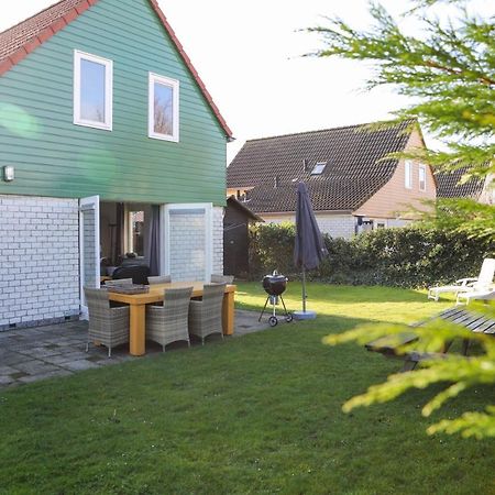 Vakantiewoning 114 in villapark de oesterbaai Wemeldinge Buitenkant foto