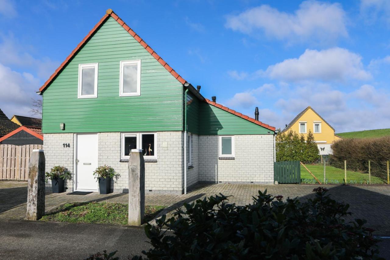 Vakantiewoning 114 in villapark de oesterbaai Wemeldinge Buitenkant foto