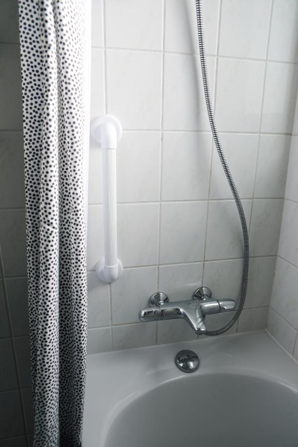 Vakantiewoning 114 in villapark de oesterbaai Wemeldinge Buitenkant foto