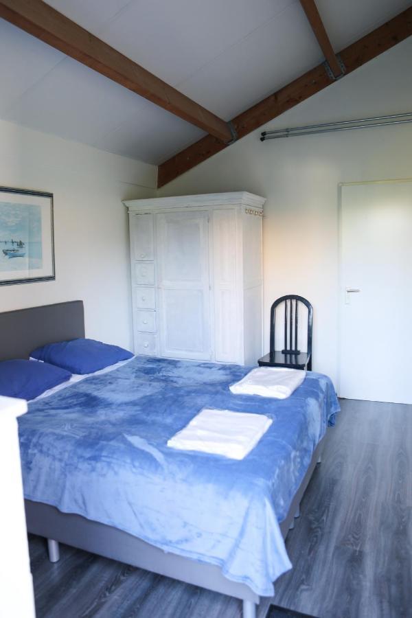 Vakantiewoning 114 in villapark de oesterbaai Wemeldinge Buitenkant foto