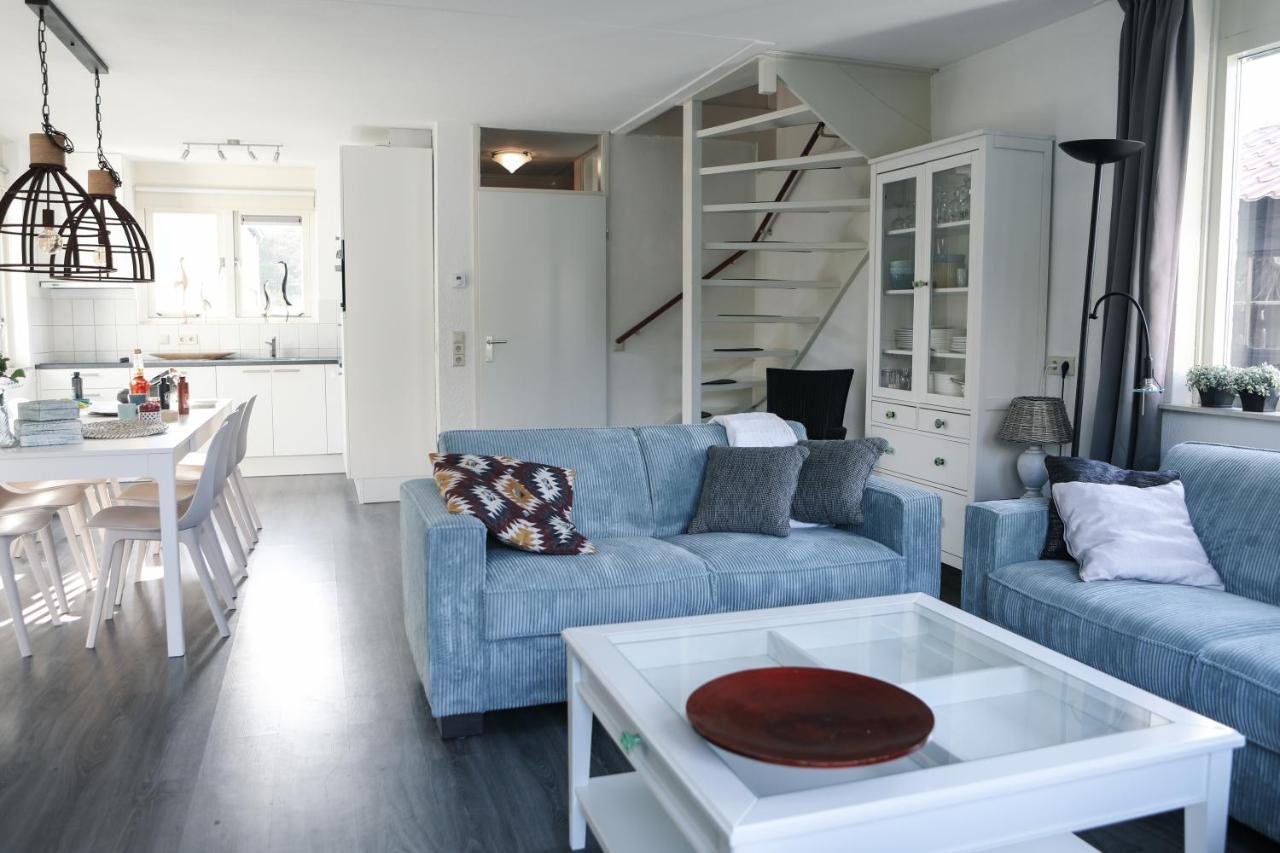 Vakantiewoning 114 in villapark de oesterbaai Wemeldinge Buitenkant foto